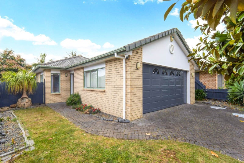 Step Into a Bright New Chapter!64384513159809111