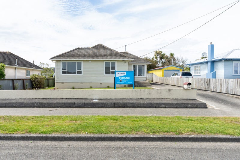 Your Own Ray of Sunshine64384611276674113