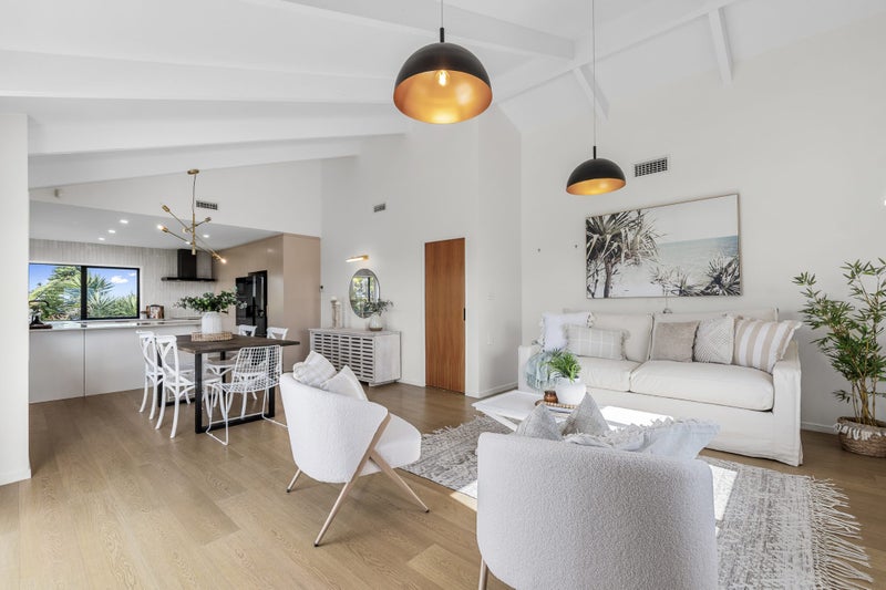 Space, style, Mount glimpses64384709459970113