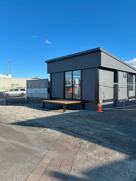 Iconic Mono 38m2 Display Home – Ex Yard Ready Carousel 2