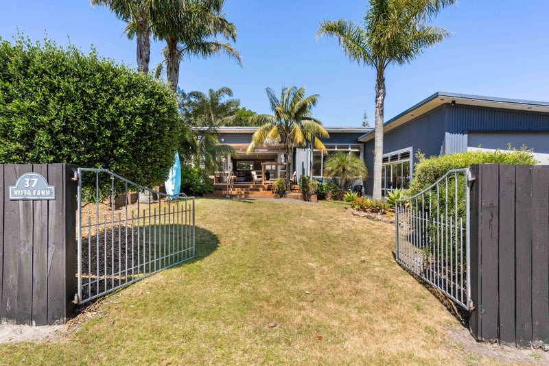 Limited Time, Motivated Vendors, North End Gem!64384709525889114