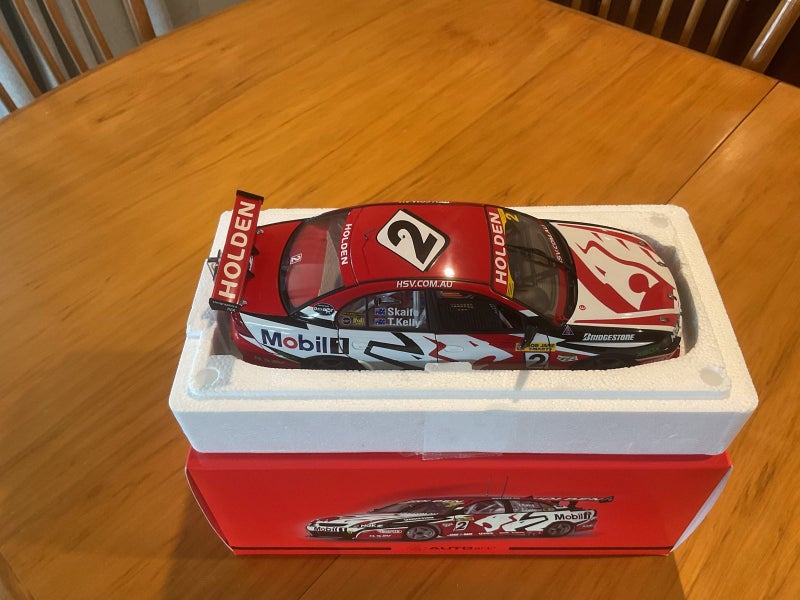 Holden Racing Team Carousel 2