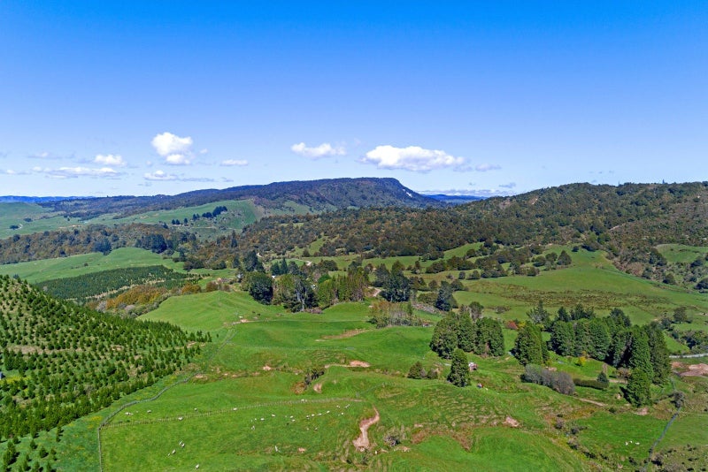 Discover your rural retreat64449762433027113