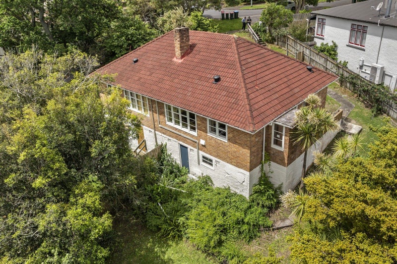 Affordable add-value opportunity - Prime Mt Albert64396218904578110