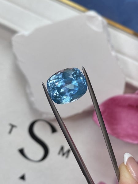 $1 RES ~ $2655 Buy Now * 21.70ct Swiss Blue Topaz Carousel 2