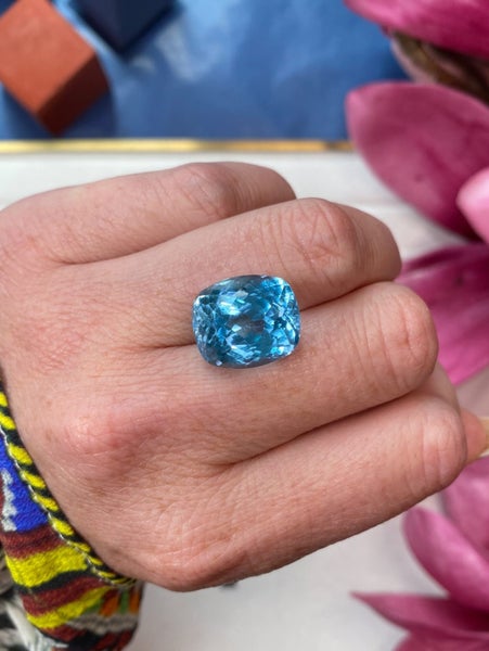 $1 RES ~ $2655 Buy Now * 21.70ct Swiss Blue Topaz Carousel 1