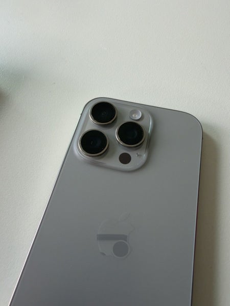 iPhone 16 Pro, Natural Titanium, 256GB64385472897667111