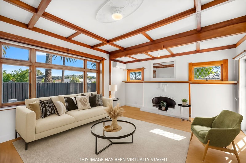 Napier’s First Light. Your Family Life.64385403635331111