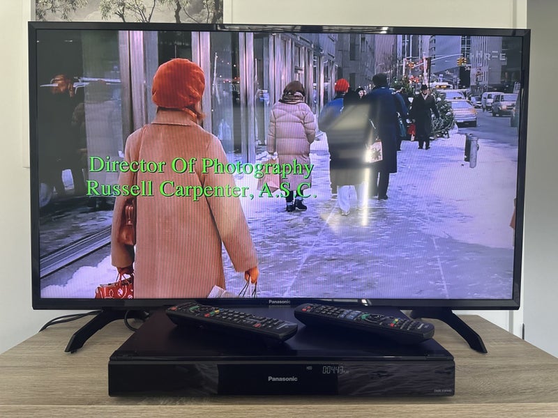 Panasonic 40” LED TV & DVD Recorder Combo64386954017539110