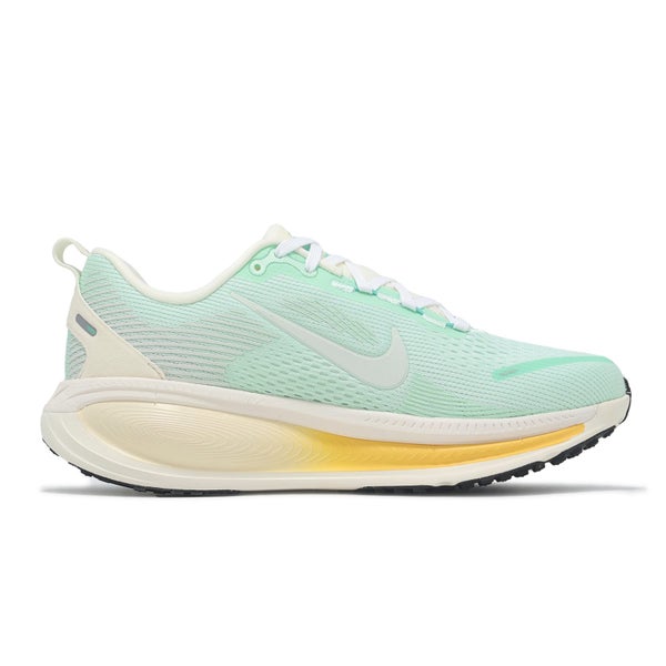Nike Wmns Vomero 18 Mint Foam Bleached Turq Sail Women Road Running IH7349-331 Carousel 2