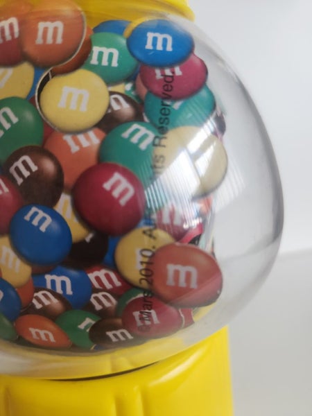 M&M'S YELLOW SURFBOARD DISPENSER (2010) - RETRO COLLECTIBLE Carousel 8