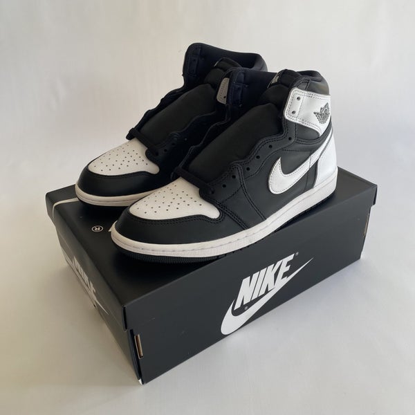 Nike Air Jordan 1 Retro High OG Black/White US 9. NEW! FREE SHIPPING! Carousel 1