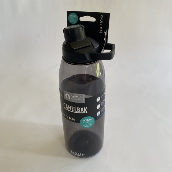 Camelbak Chute Mag 1.5L Tritan Drink Bottle. NEW! FREE SHIPPING! Carousel 1