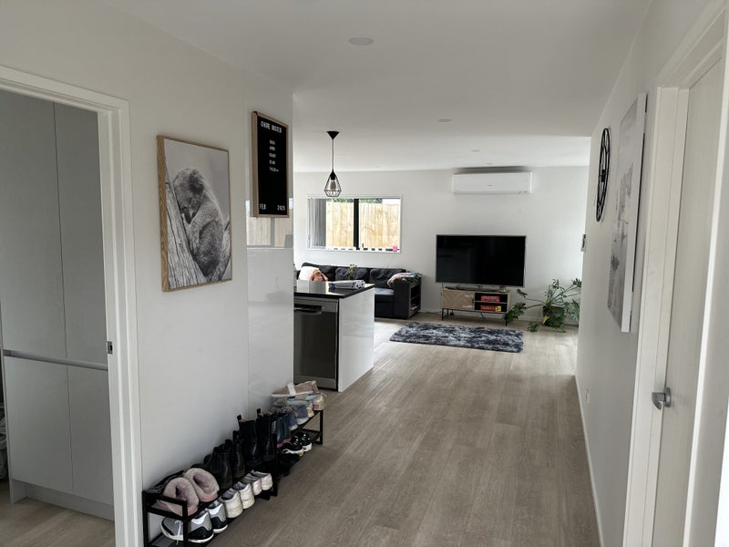 Te Atatu Peninsula, 5 bedrooms64388955481345111