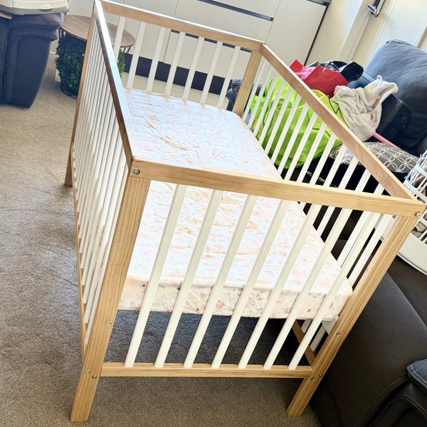 Baby Cot Carousel 2
