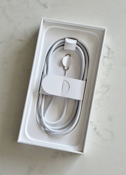 * iPhone 16 Pro 256GB – Natural Titanium – PRISTINE CONDITION – 97% Battery64392613481090114