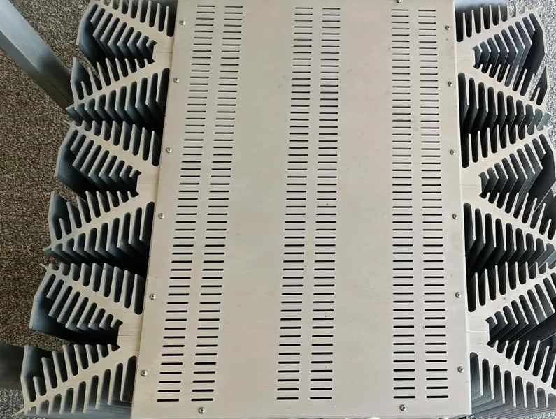 Plinius SA-250 MK4 Carousel 2