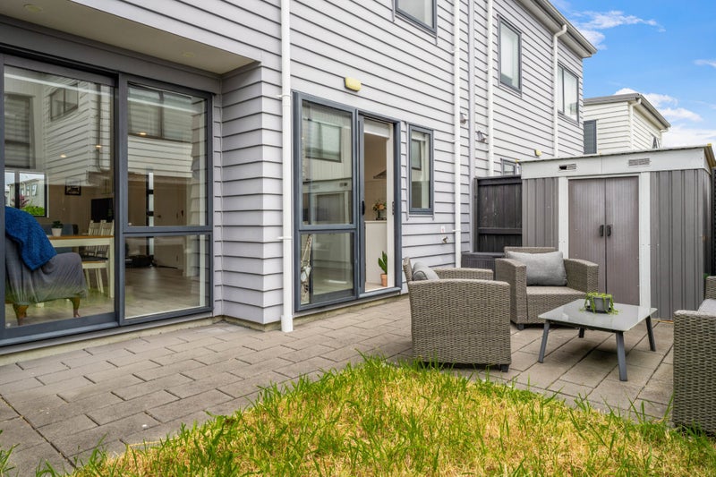Stylish Family Home, Prime Hobsonville Location!64393907705474111