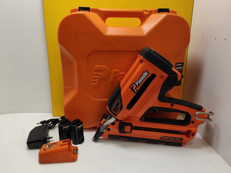 Paslode Nail Gun - B20580 FRAMEMASTER 2024 - A13107322-1 Carousel 1