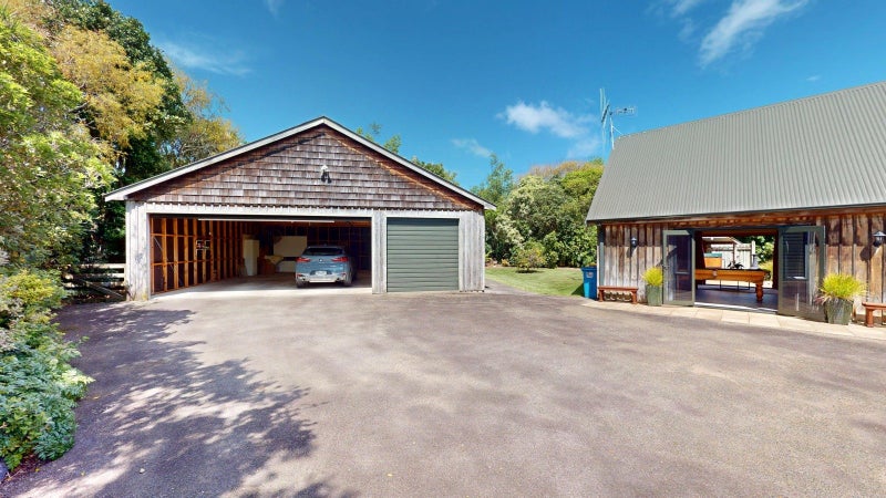 NATURE & TRANQUILITY64393907657603113