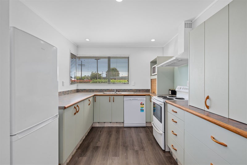 Warm, Welcoming, and Wonderfully Spacious64394199041025111