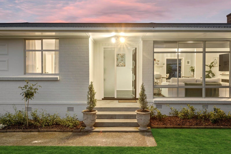 Picture yourself in Frame!64394309384577112