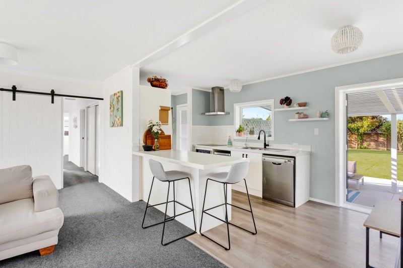 Picture yourself in Frame!64394309384577113