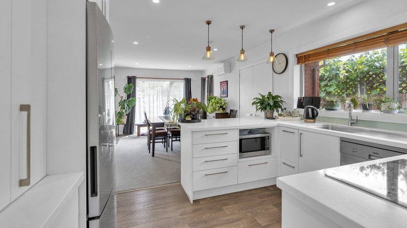 Prime Location-First Time Listed in 30 Years64394502095362113