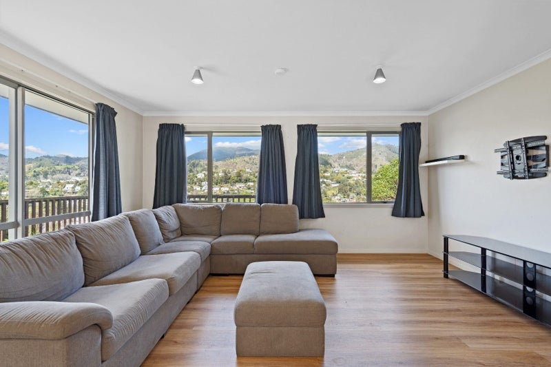 Toi Toi, 3 bedrooms64394502322947113