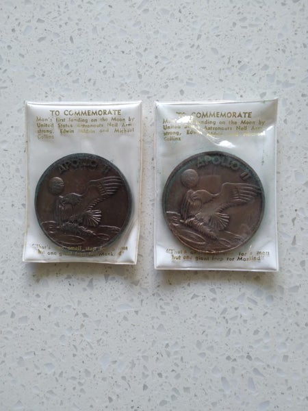 MONEY BOX - VERY RARE COLLECTION- MOON LANDING COINS - JULY 20 1969 - $99.00 Carousel 2