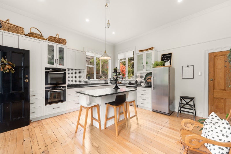 Warm, Welcoming & Wonderfully Private64394902003713112