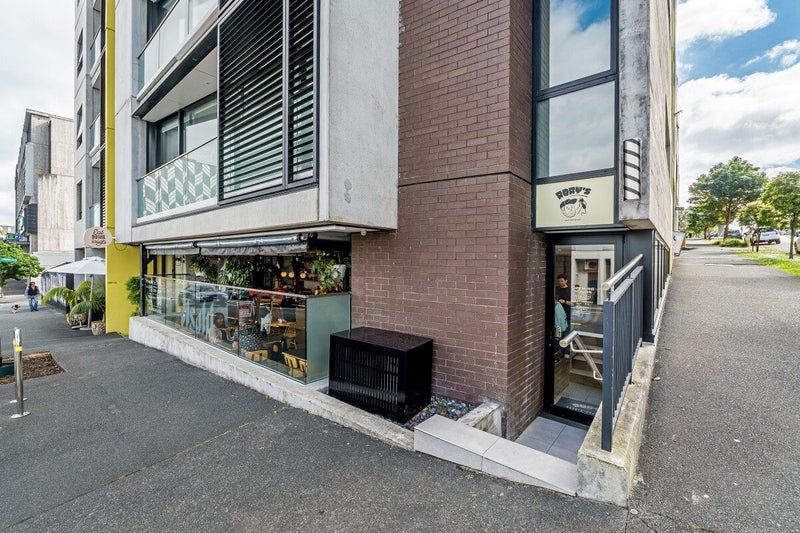 "Clean-Cut" Entry Level Investment64395094331139110