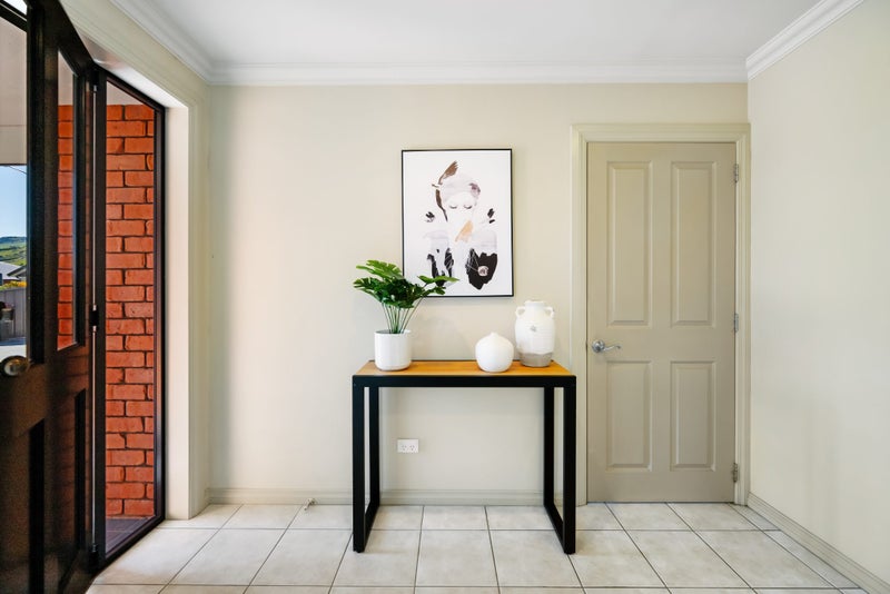 Generous Spaces, Superb Location64395109297409112