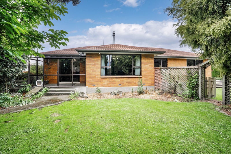 12 acres of endless possibilities!64628164008577112