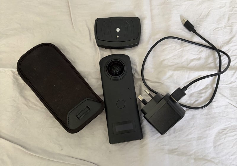 Richo Theta Z1 360 Camera64506626075779110