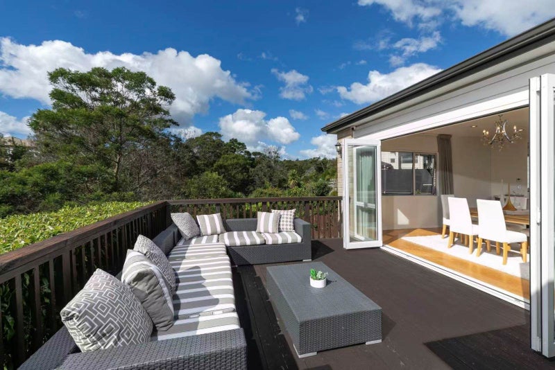 Modern & Peaceful Lifestyle with Reserve Views64395804016641110