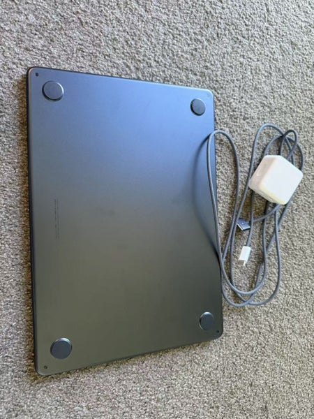 Macbook Air M3 13' 24GB + 512GB, Excellent Condition64395831878145112