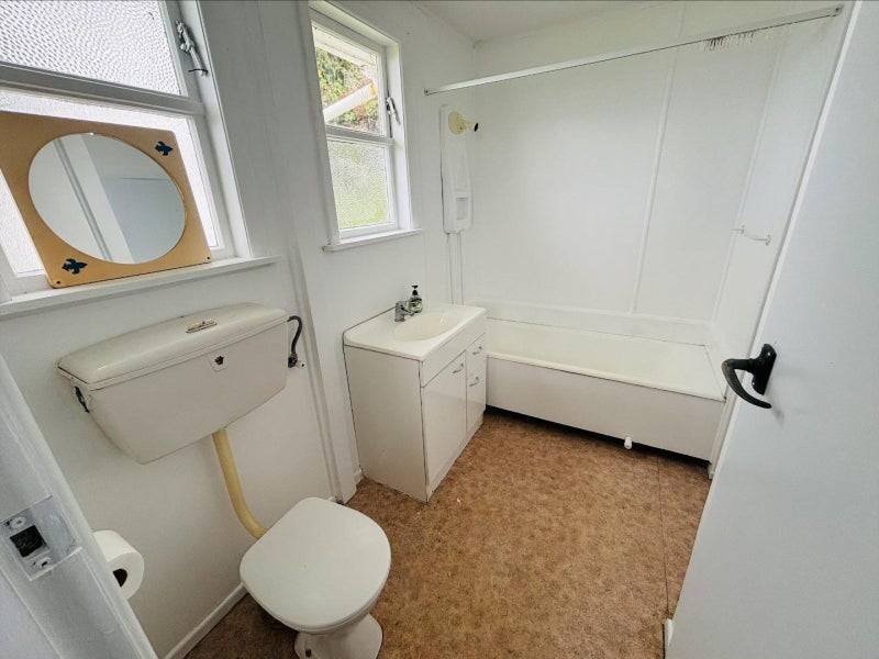 Kai Iwi, 3 bedrooms64396218921729111