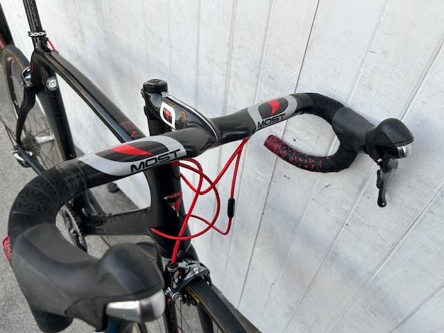 Pinarello Dogma 2 (11 Spd Dura Ace) - Large Carousel 20