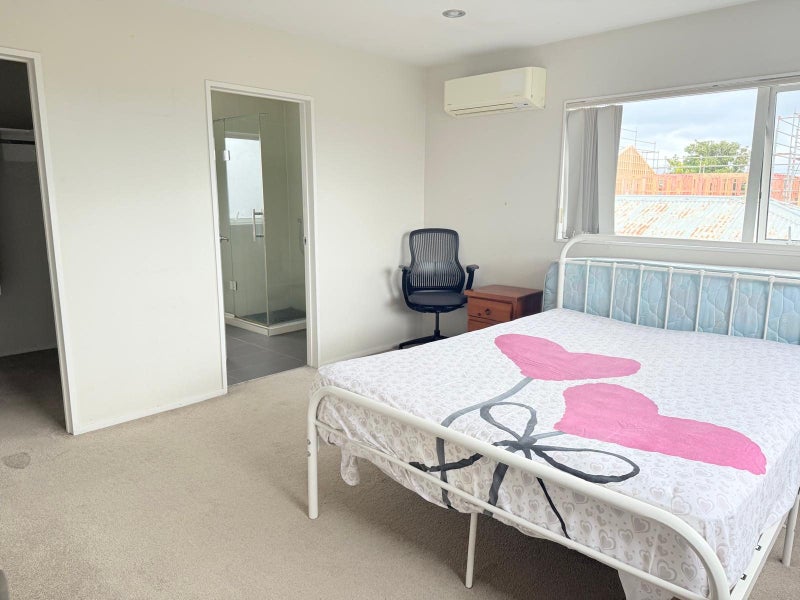 Wesley, 5 bedrooms64398792086273112