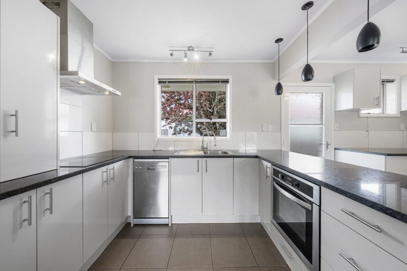 Buy Now, Settle Before Christmas64481188723201113