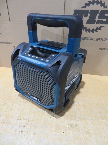 Makita Ex Demo DMR203 18V LXT /12V Portable Bluetooth Speaker Carousel 2