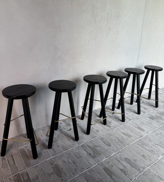 6 Bar Stools64404589401346110