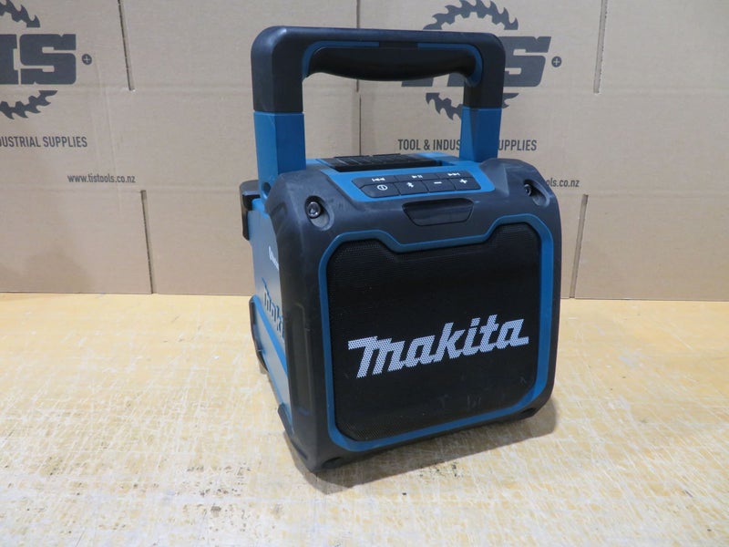 Makita Ex Demo Portable Bluetooth Speaker Carousel 1