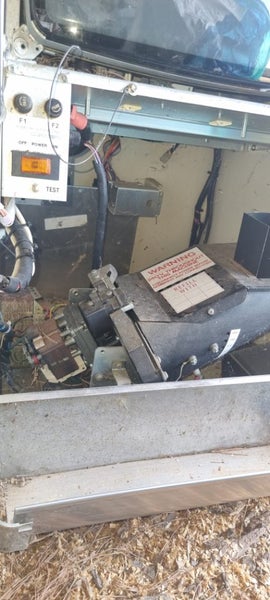 Pokie Machine Old $2. Carousel 2