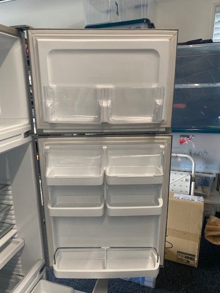 FISHER &PAYKEL FRIDGE64475369558019113