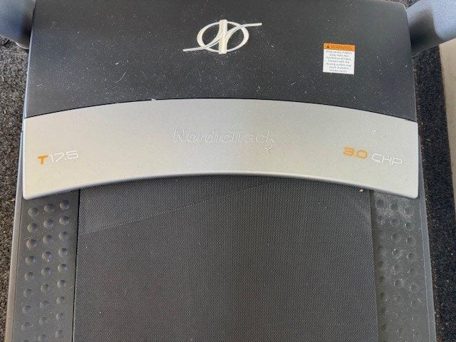 NordicTrack Treadmill64404909272194114