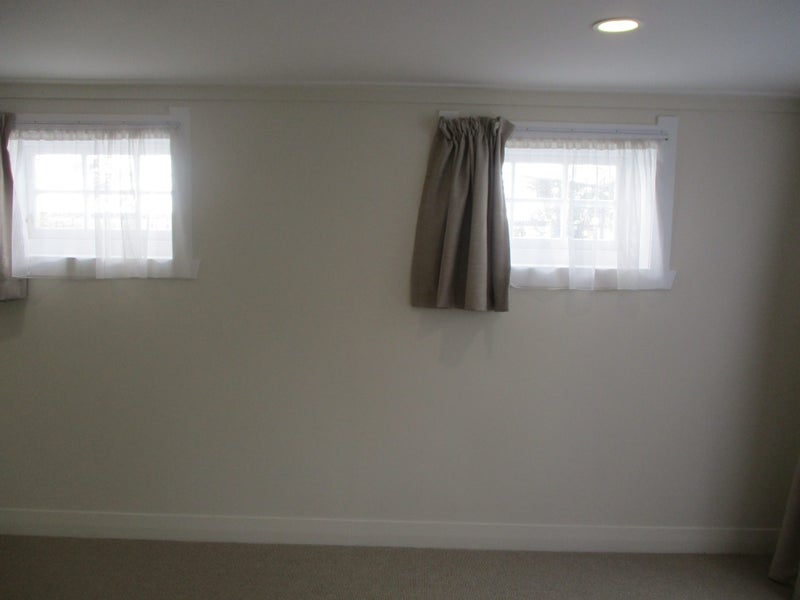 Mount Albert, 3 bedrooms64405478547203112