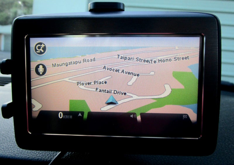 *** GREAT LITTLE TOMTOM AUTOMOTIVE GPS *** Carousel 1