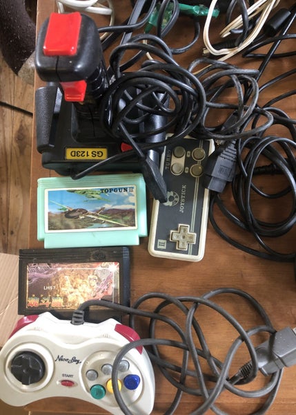 Sega Saturn Bundle Carousel 8